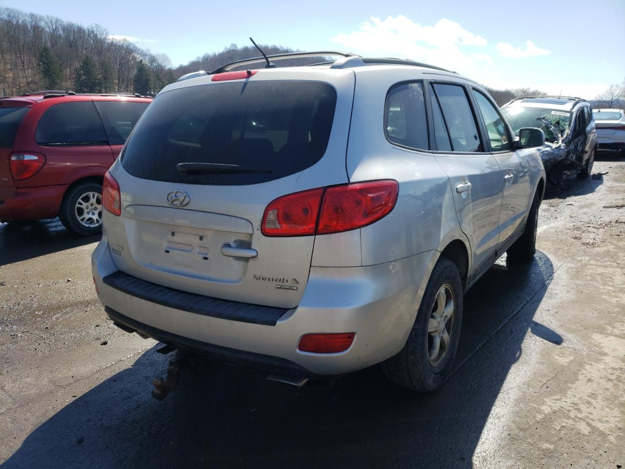 Photo 4 from auction – 2007 HYUNDAI SANTA FE G with VIN 5NMSG73DX7H023758