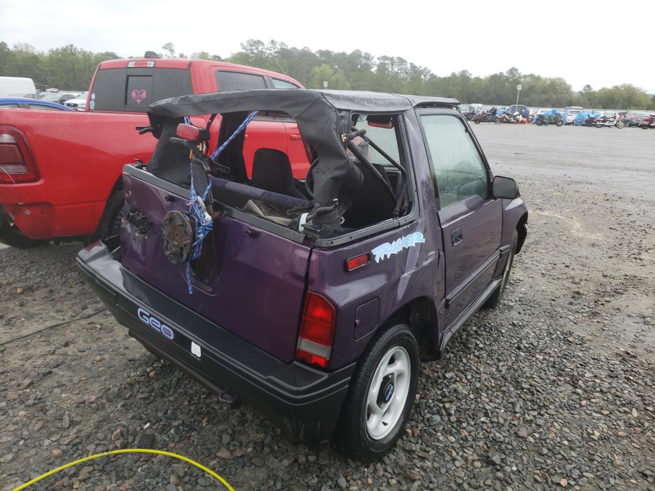Photo 4 from auction – 1995 GEO TRACKER with VIN 2CNBE18U0S6920918