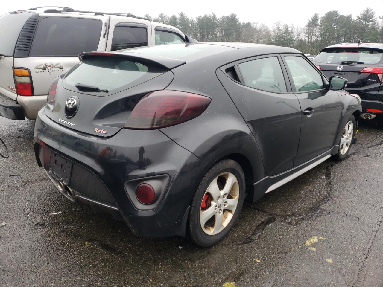 Photo 4 from auction – 2013 HYUNDAI VELOSTER T with VIN KMHTC6AE0DU174114