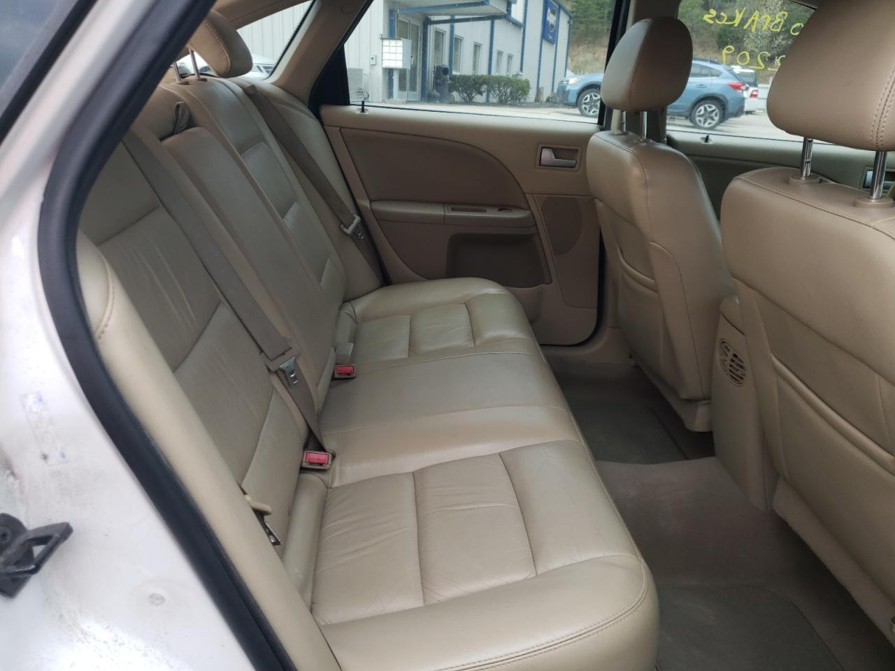 Photo 6 from auction – 2007 FORD FIVE HUNDR with VIN 1FAHP25167G116015