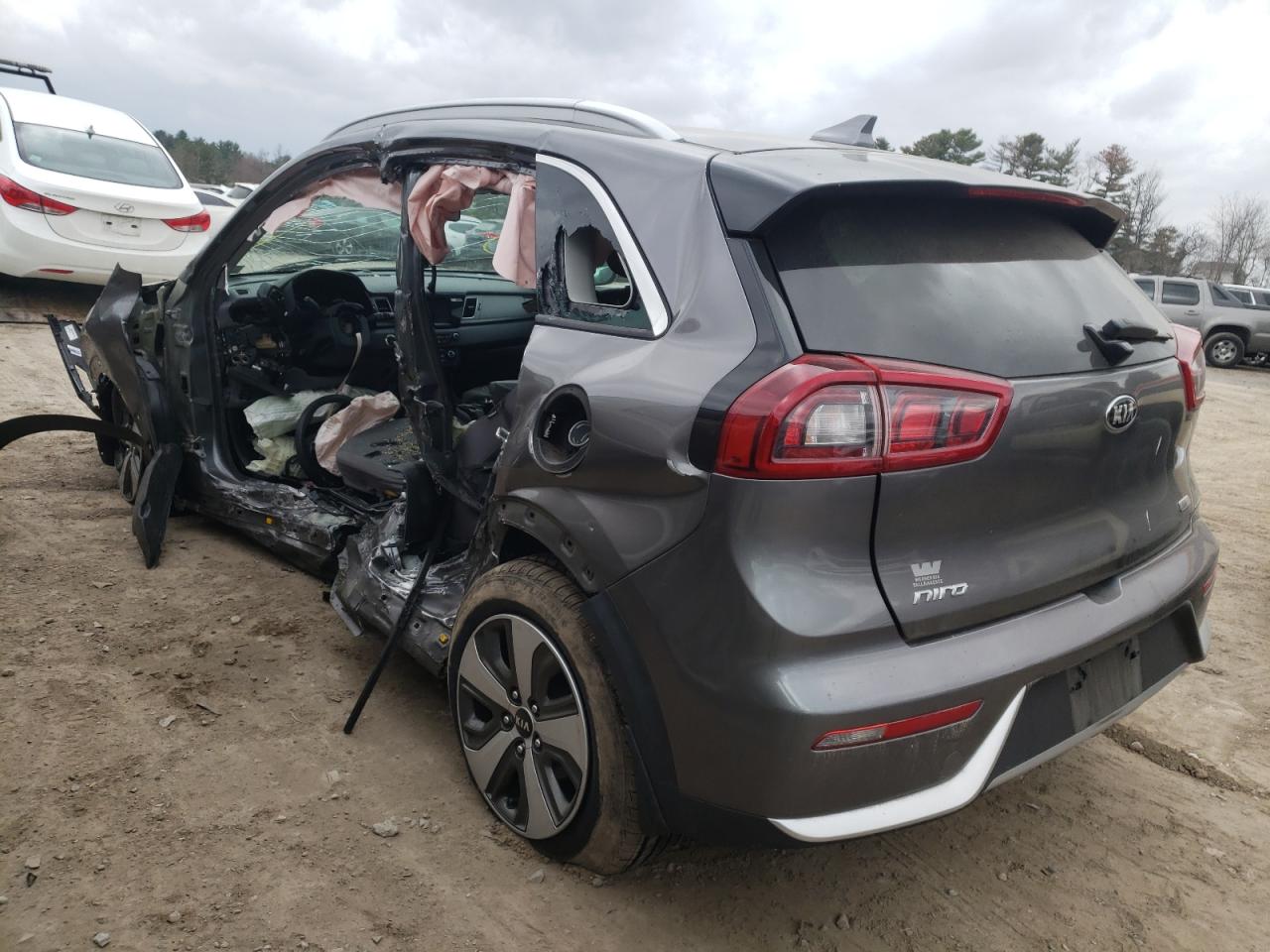 Photo 3 from auction – 2018 KIA NIRO FE with VIN KNDCB3LC8J5117456