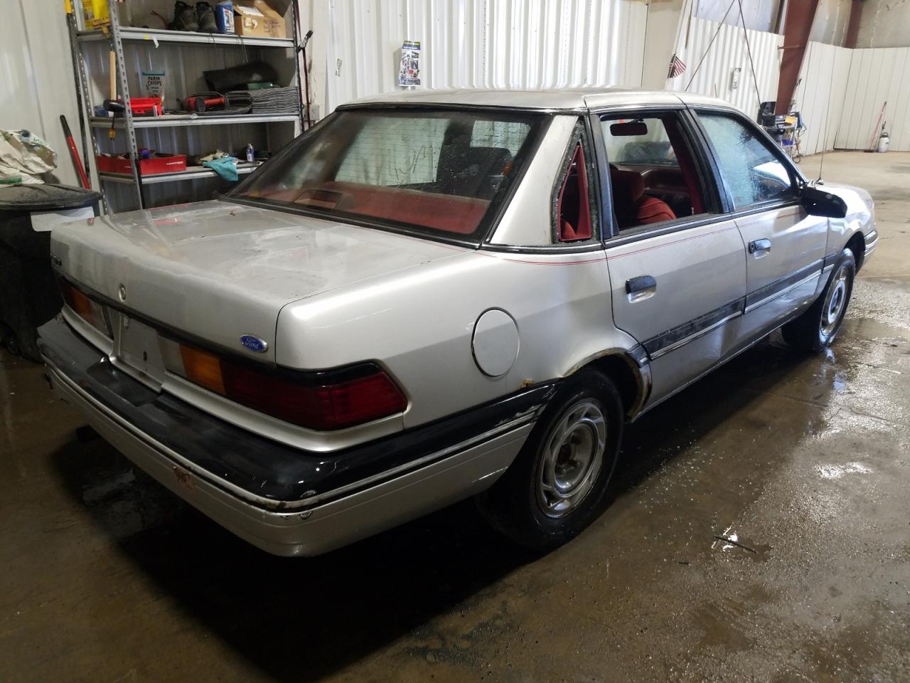 Photo 4 from auction – 1989 FORD TEMPO with VIN 1FAPP39S7KK219583