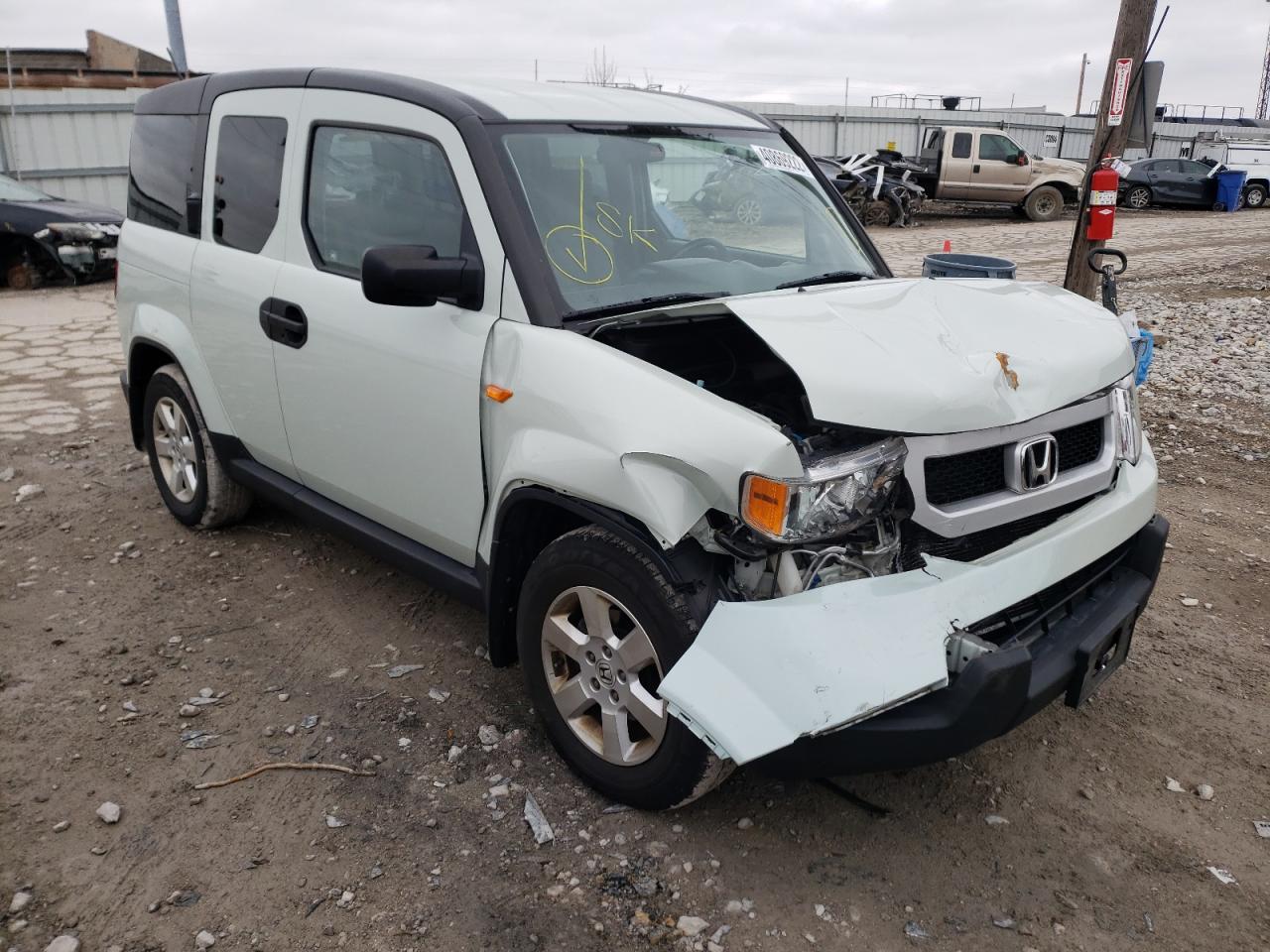 HONDA ELEMENT EX 2011 with VIN 5J6YH2H74BL001964 - Photo from auction