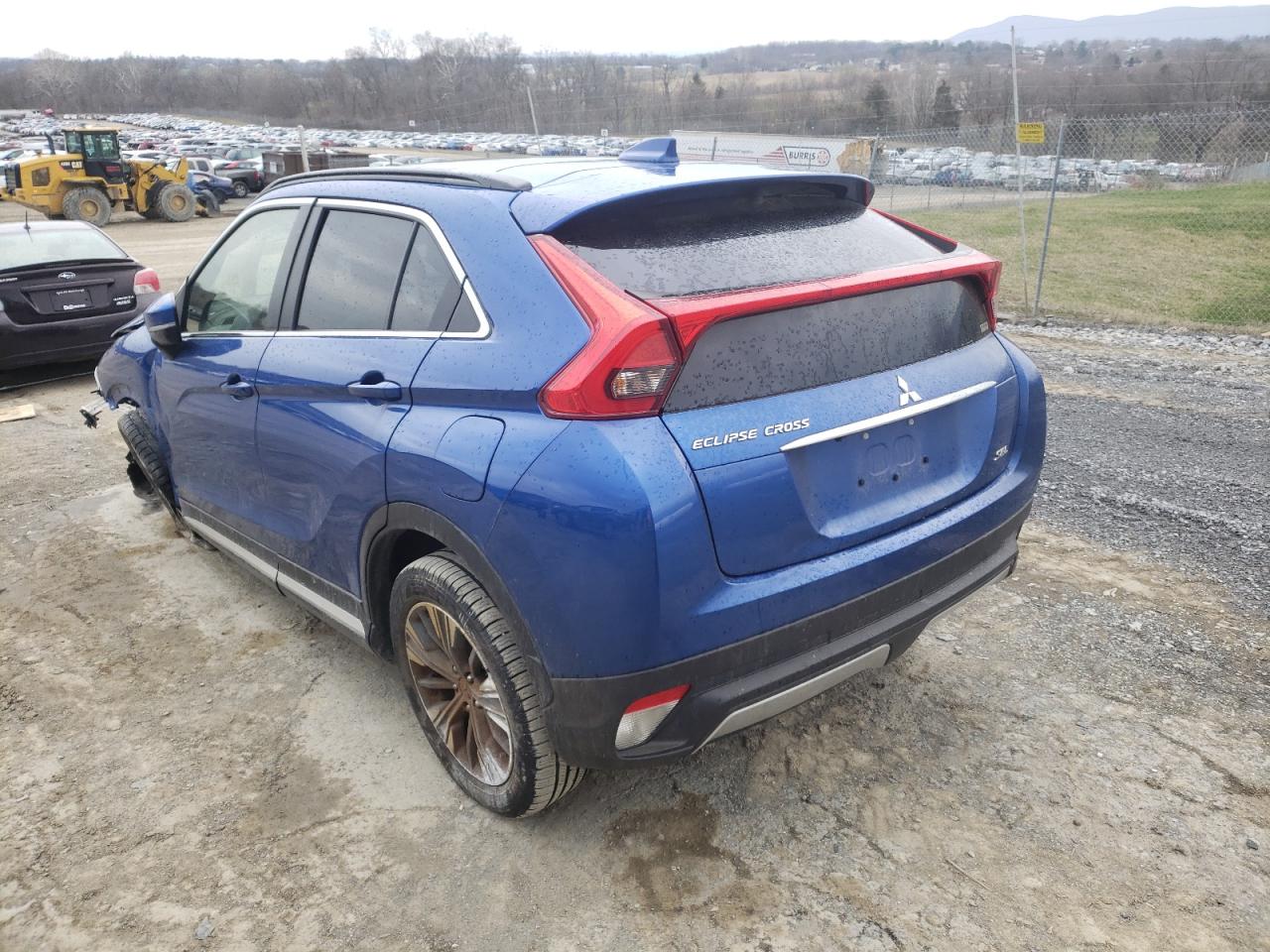 Photo 3 from auction – 2020 MITSUBISHI ECLIPSE CR with VIN JA4AT5AA3LZ014047