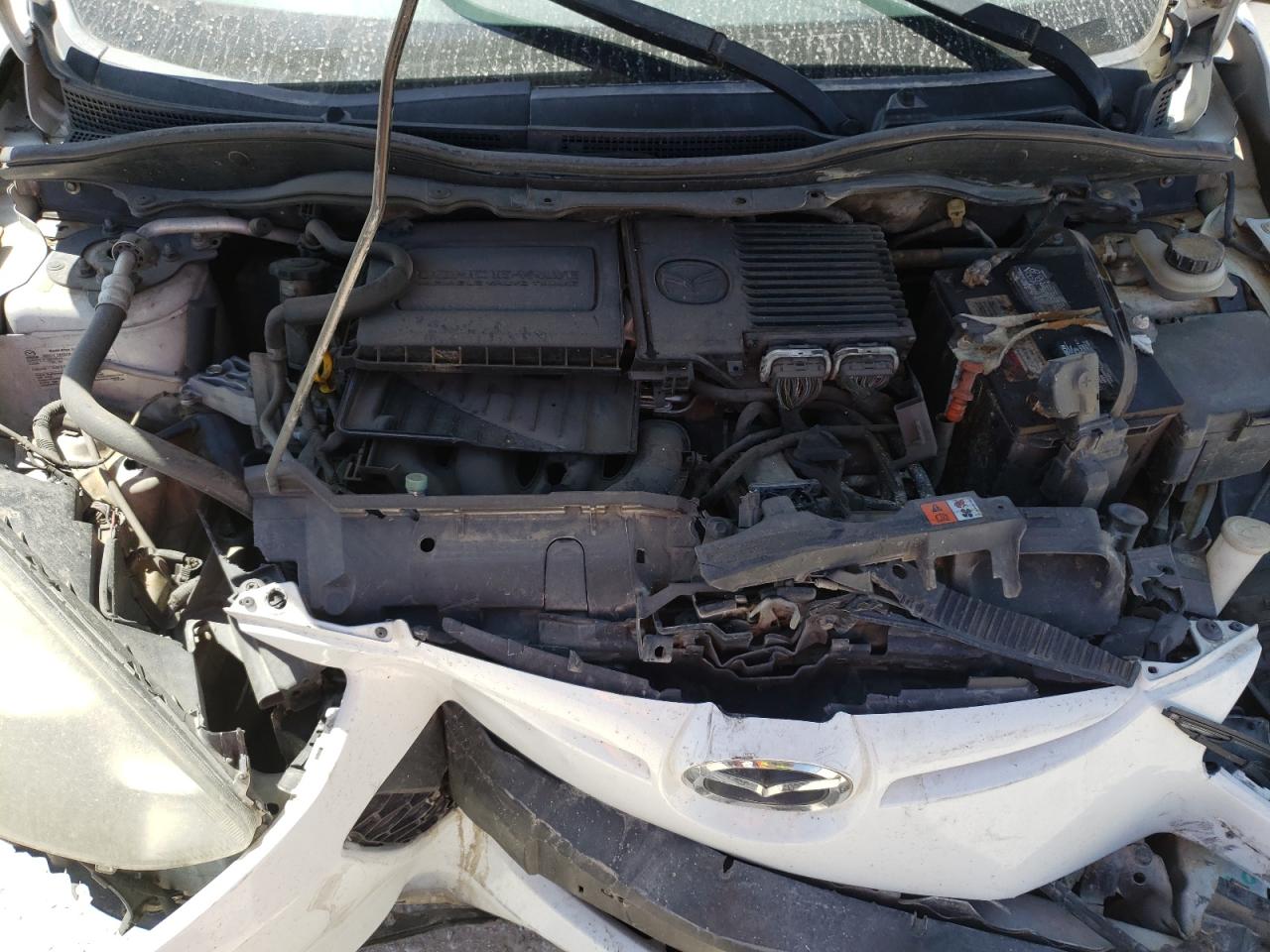 Photo 7 from auction – 2011 MAZDA MAZDA2 with VIN JM1DE1HZ1B0116936