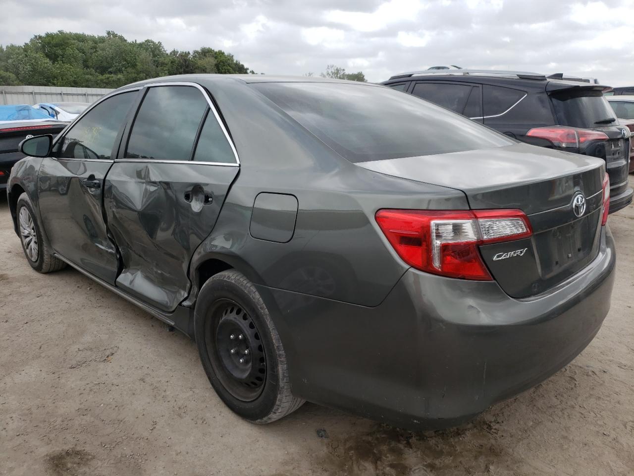 Photo 3 from auction – 2013 TOYOTA CAMRY L with VIN 4T1BF1FK5DU719194