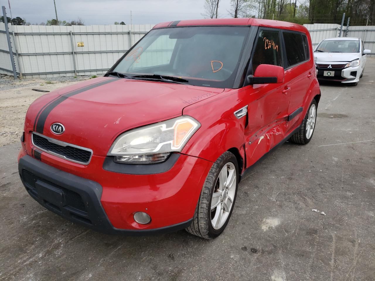 Photo 2 from auction – 2011 KIA SOUL with VIN KNDJT2A25B7200423