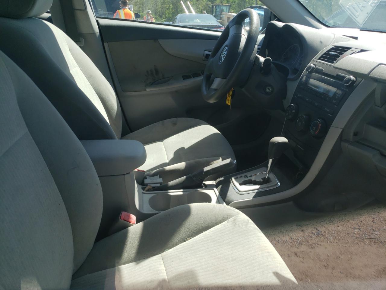 Photo 5 from auction – 2010 TOYOTA COROLLA BA with VIN 1NXBU4EE9AZ276031