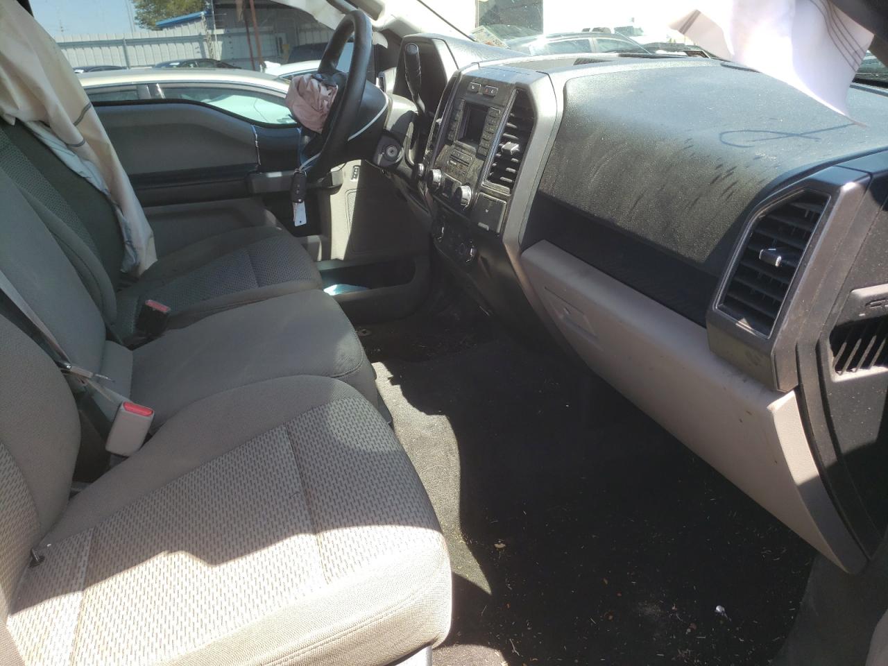 Photo 5 from auction – 2017 FORD F150 SUPER with VIN 1FTEW1EG2HKD75937