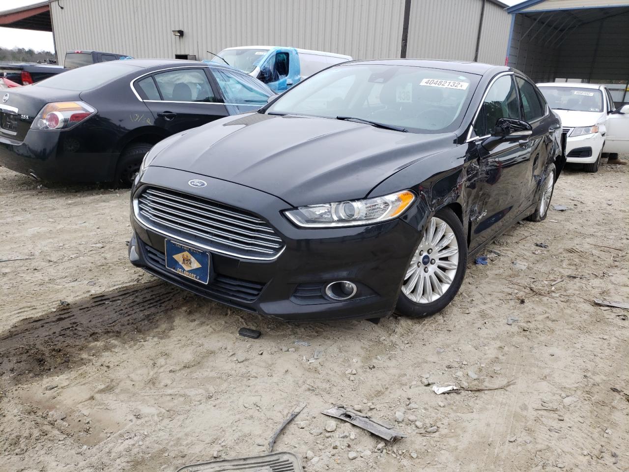 Photo 2 from auction – 2013 FORD FUSION SE with VIN 3FA6P0LU6DR288381