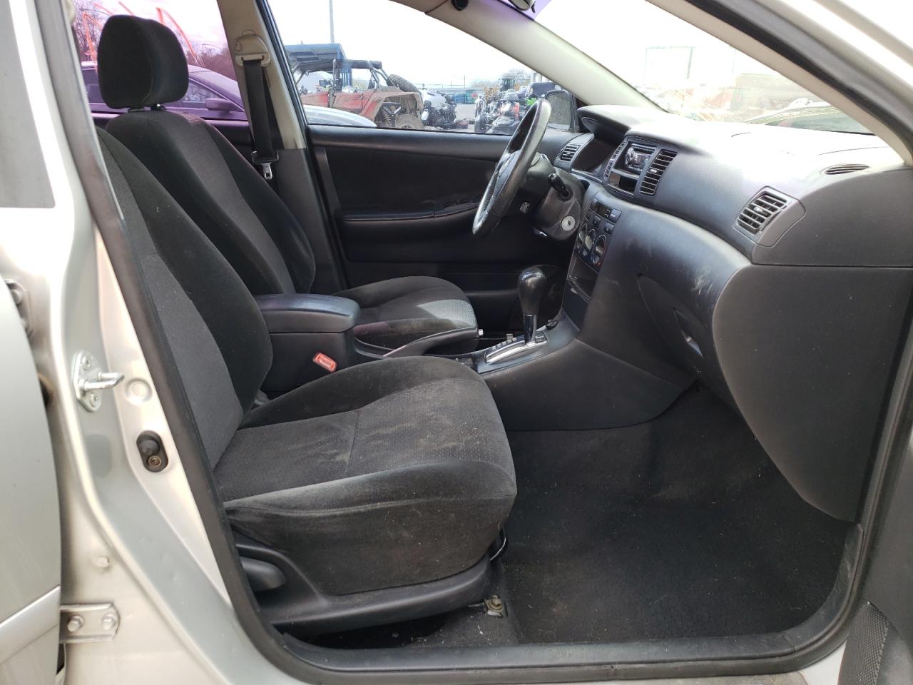 Photo 5 from auction – 2004 TOYOTA COROLLA CE with VIN 1NXBR32E54Z221922