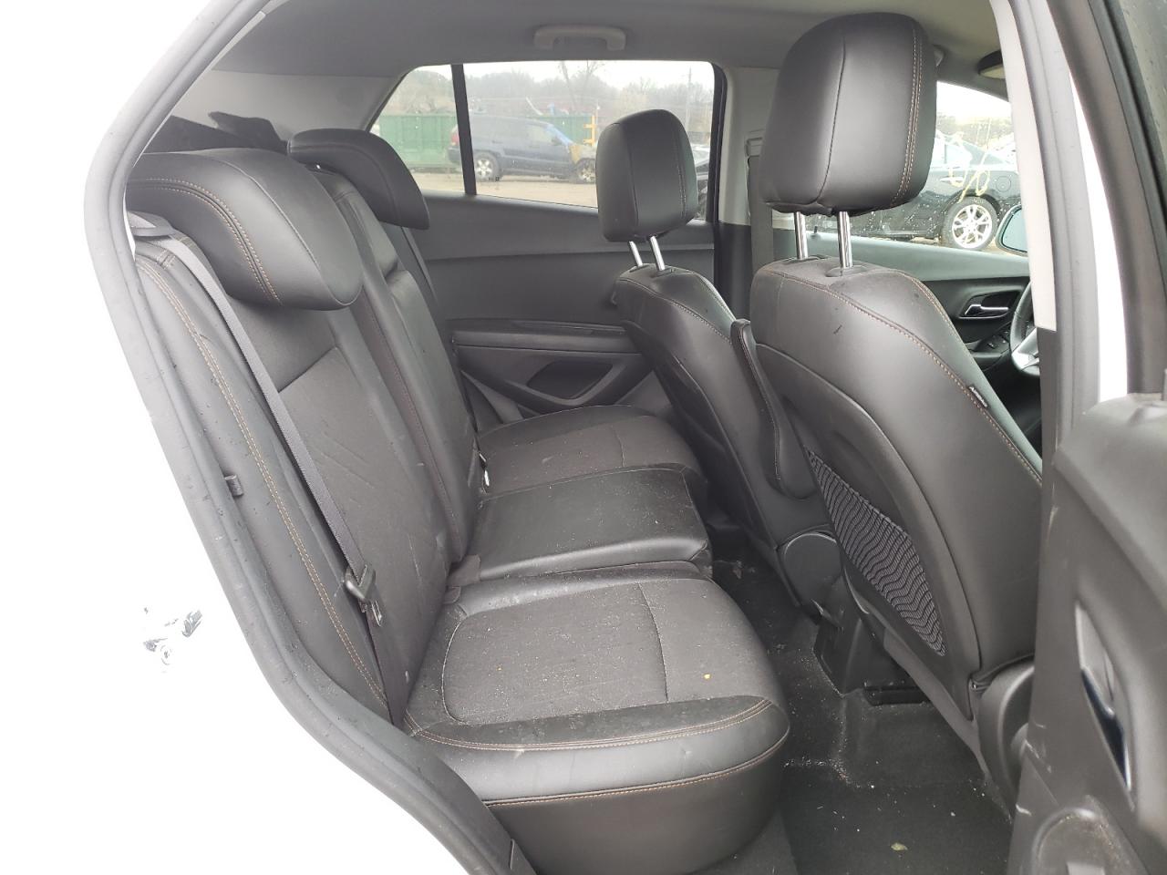 Photo 6 from auction – 2021 CHEVROLET TRAX 1LT with VIN KL7CJLSBXMB354755