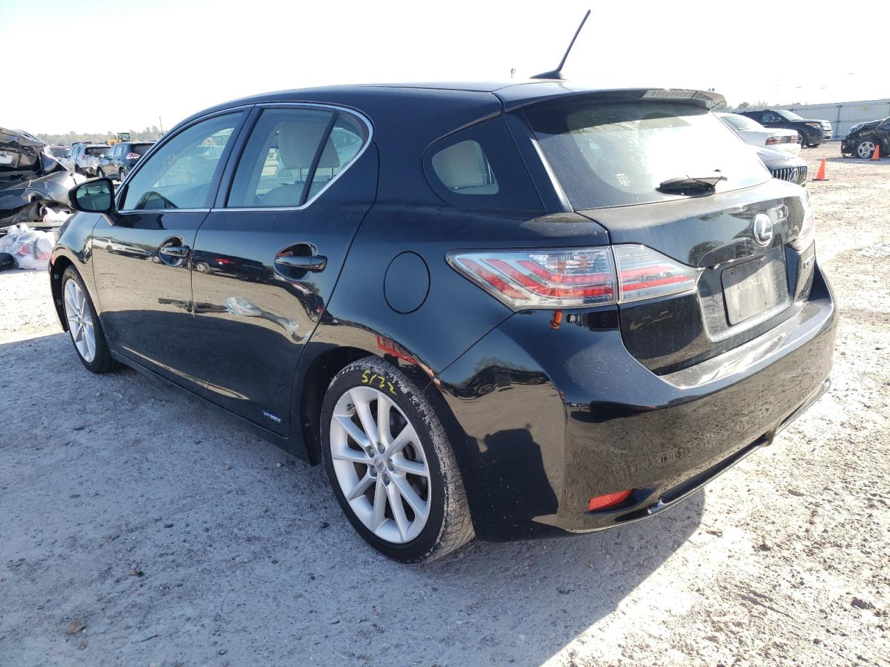 Photo 3 from auction – 2012 LEXUS CT 200 with VIN JTHKD5BH4C2060870