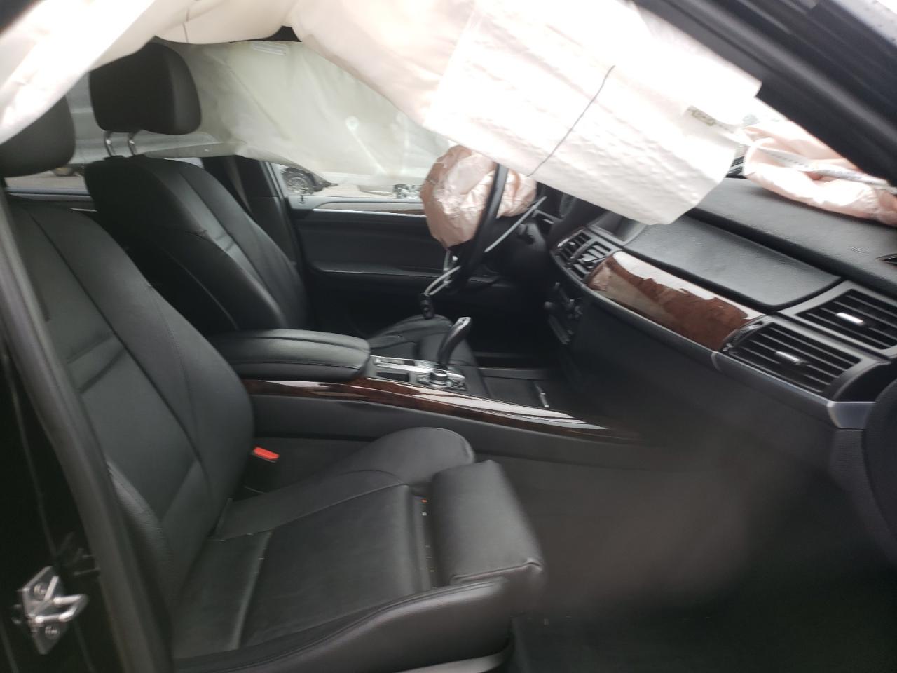 Photo 5 from auction – 2011 BMW X5 XDRIVE3 with VIN 5UXZW0C55BL656725