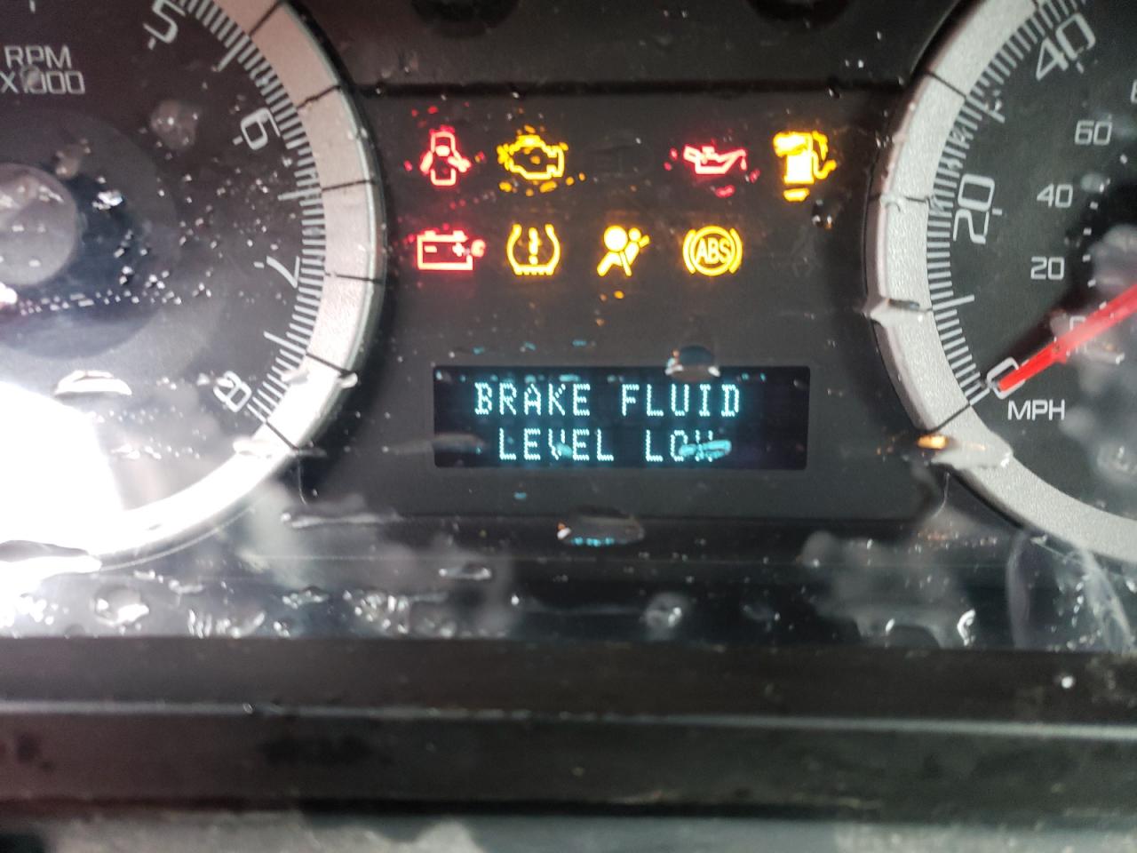 Photo 8 from auction – 2009 FORD ESCAPE XLT with VIN 1FMCU03719KA29921