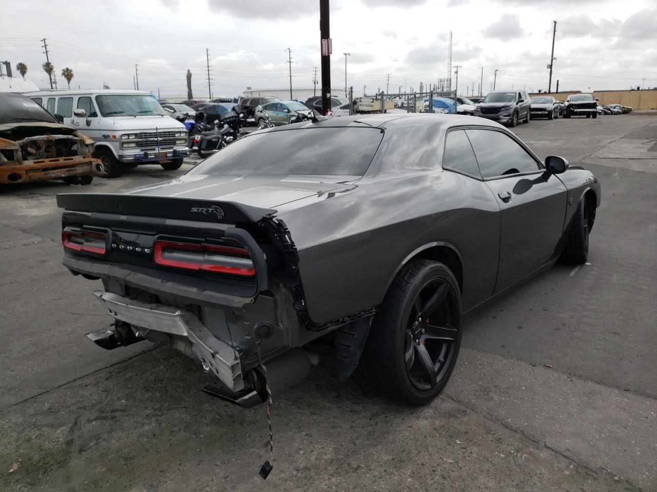 Photo 4 from auction – 2017 DODGE CHALLENGER with VIN 2C3CDZC92HH572487