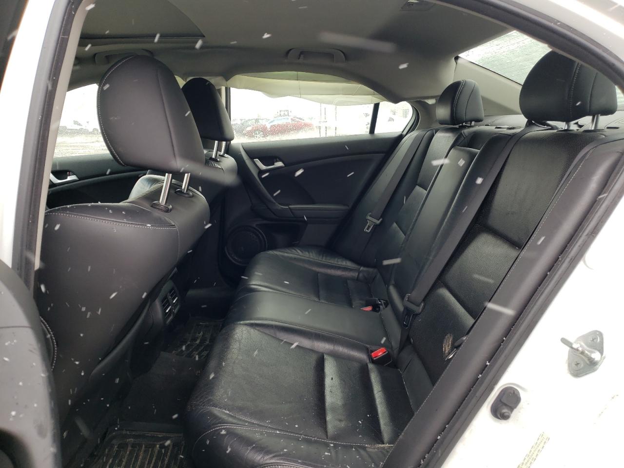 Photo 6 from auction – 2012 ACURA TSX TECH with VIN JH4CU2F67CC005822