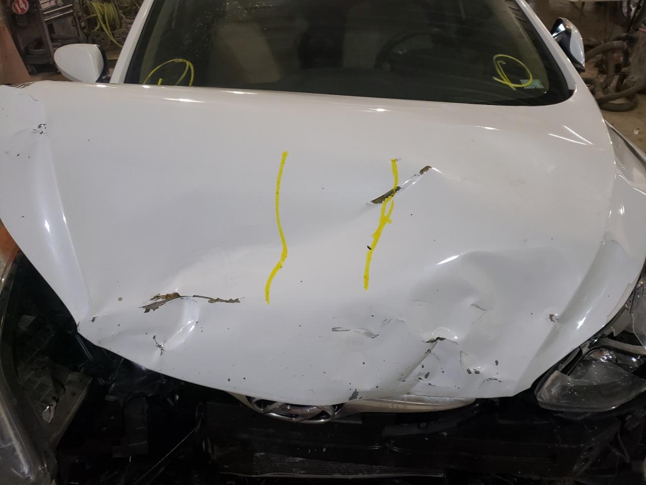 Photo 7 from auction – 2012 HYUNDAI ELANTRA GL with VIN 5NPDH4AE5CH151273