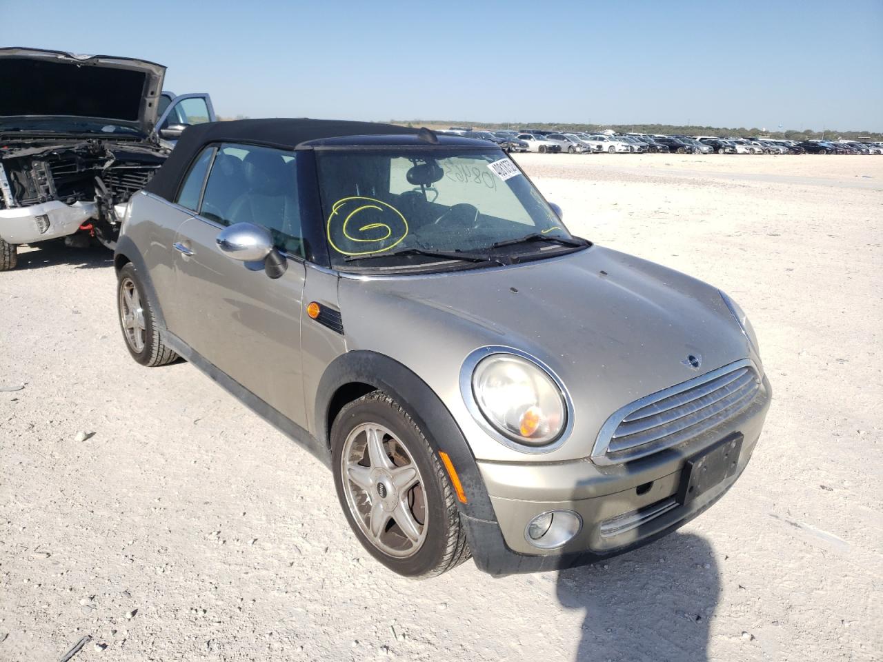 MINI COOPER 2009 with VIN WMWMR335X9TJ93704 - Photo from auction