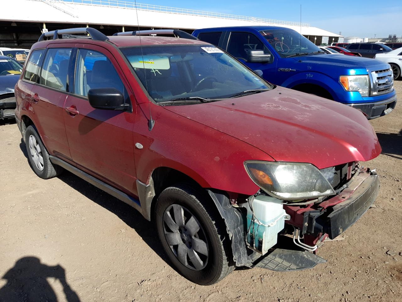 MITSUBISHI OUTLANDER 2004 with VIN JA4LX31F54U046932 - Photo from auction