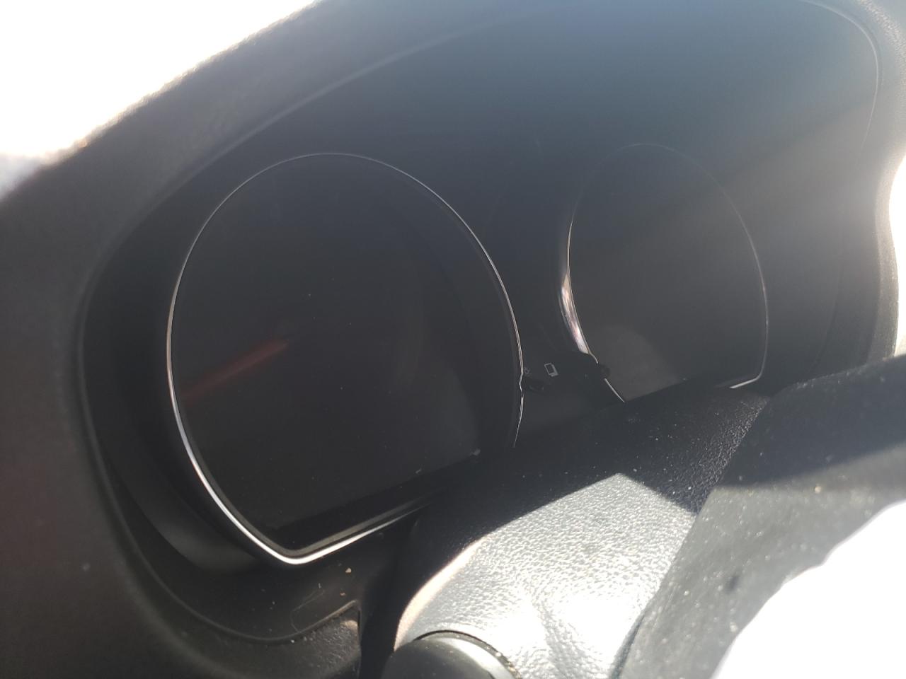 Photo 8 from auction – 2019 NISSAN VERSA S with VIN 3N1CN7AP0KL820493