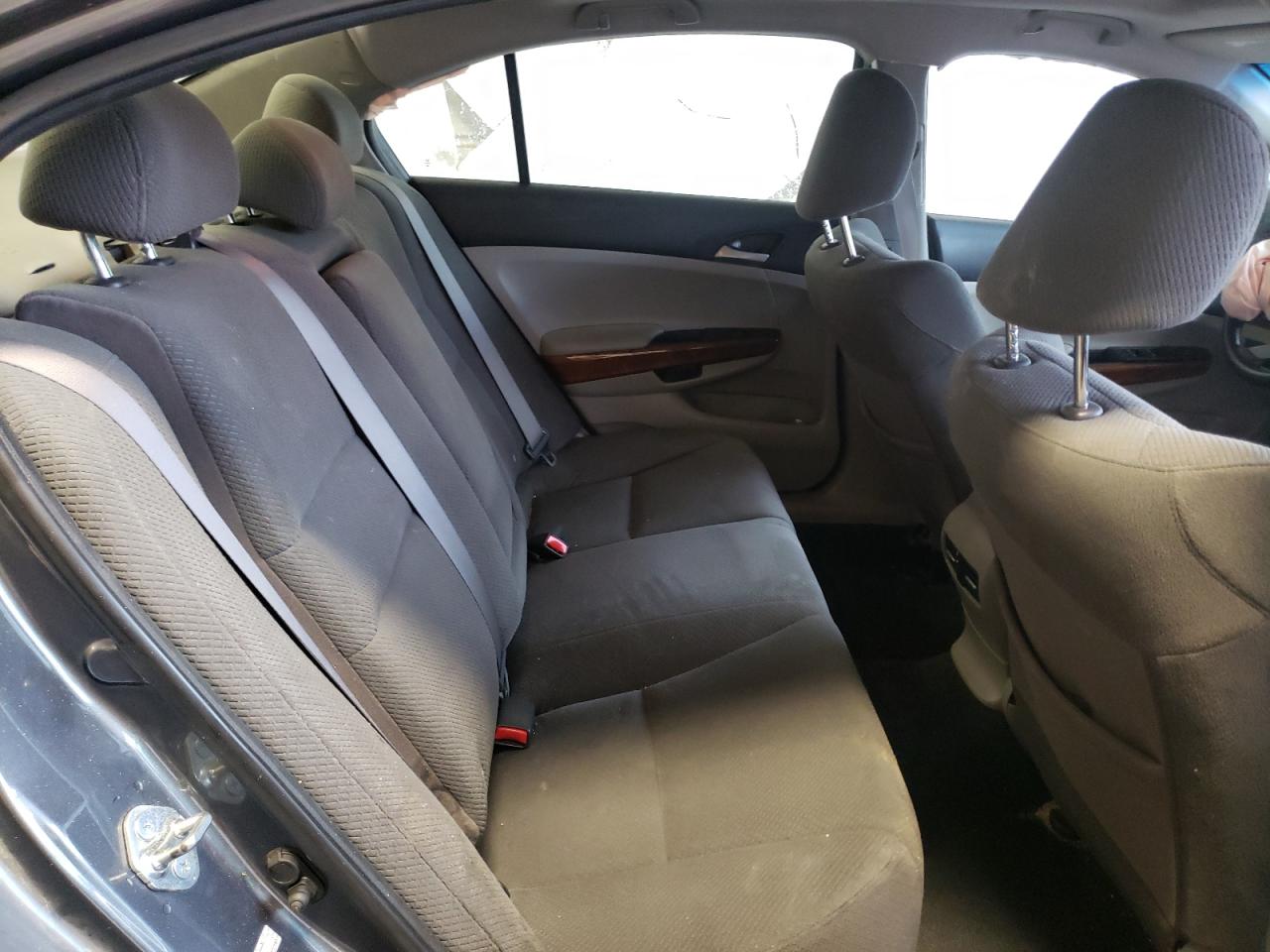 Photo 6 from auction – 2011 HONDA ACCORD EX with VIN 1HGCP2F76BA045466