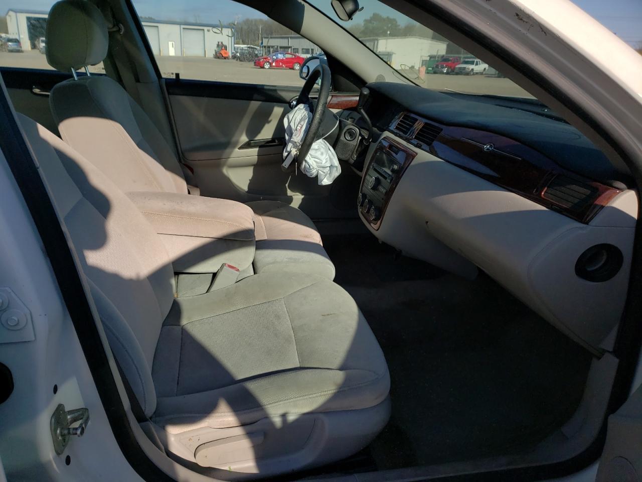 Photo 5 from auction – 2008 CHEVROLET IMPALA LS with VIN 2G1WB58N389105899