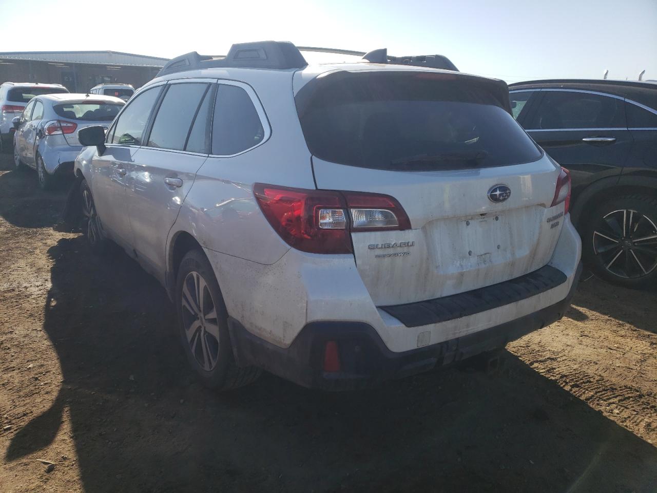 Photo 3 from auction – 2018 SUBARU OUTBACK 3. with VIN 4S4BSENC2J3259118