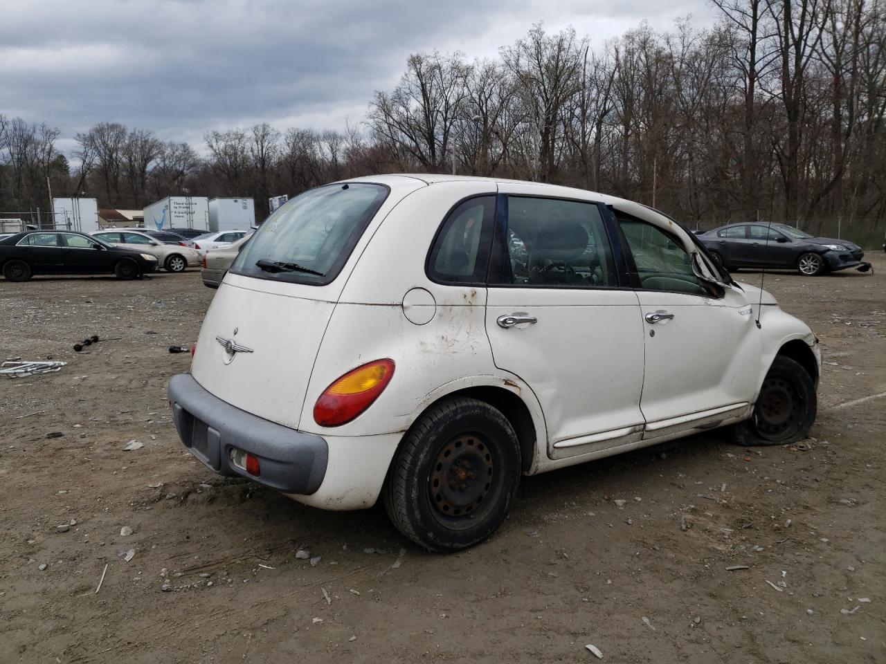Photo 4 from auction – 2001 CHRYSLER PT CRUISER with VIN 3C4FY4BBX1T618648