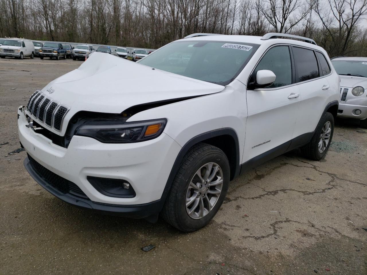 Photo 2 from auction – 2019 JEEP CHEROKEE L with VIN 1C4PJMLB5KD361459
