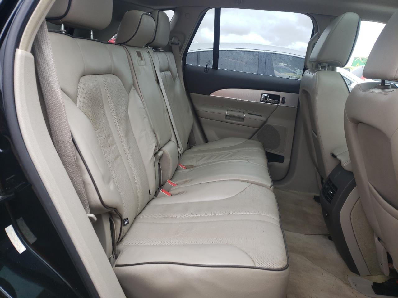 Photo 6 from auction – 2011 LINCOLN MKX with VIN 2LMDJ8JK6BBJ33781