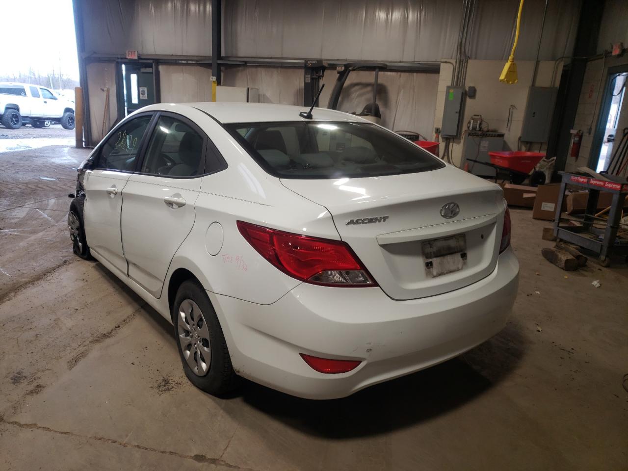 Photo 3 from auction – 2016 HYUNDAI ACCENT SE with VIN KMHCT4AE6GU139506