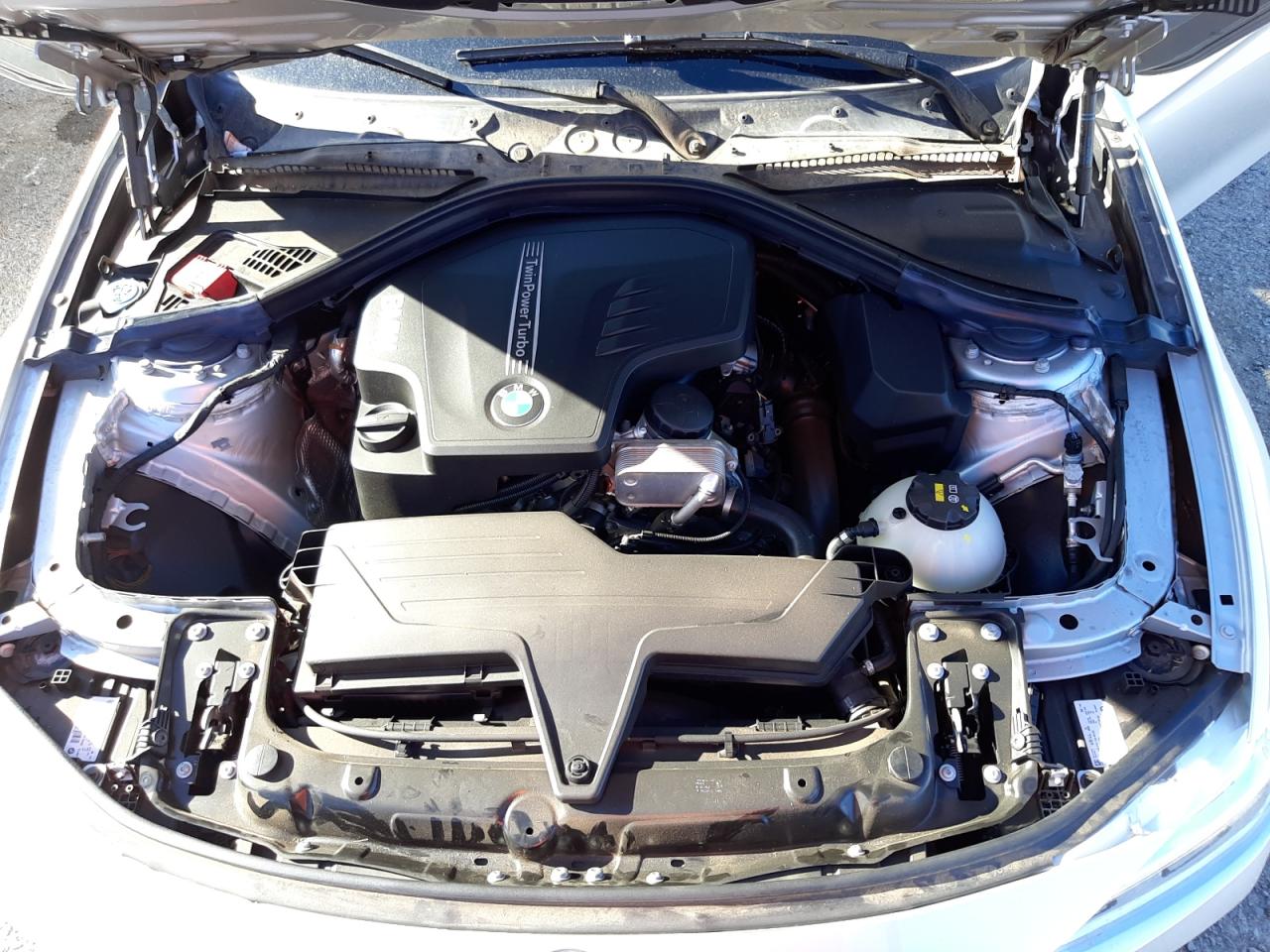 Photo 7 from auction – 2018 BMW 320 I with VIN WBA8A9C52JAH12324