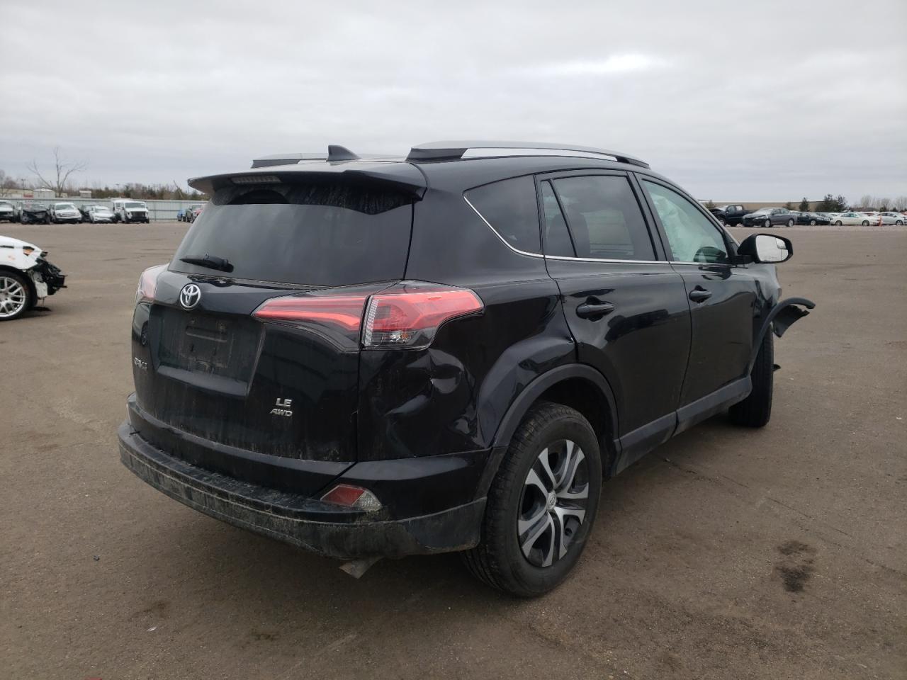 Photo 4 from auction – 2017 TOYOTA RAV4 LE with VIN 2T3BFREV4HW540829