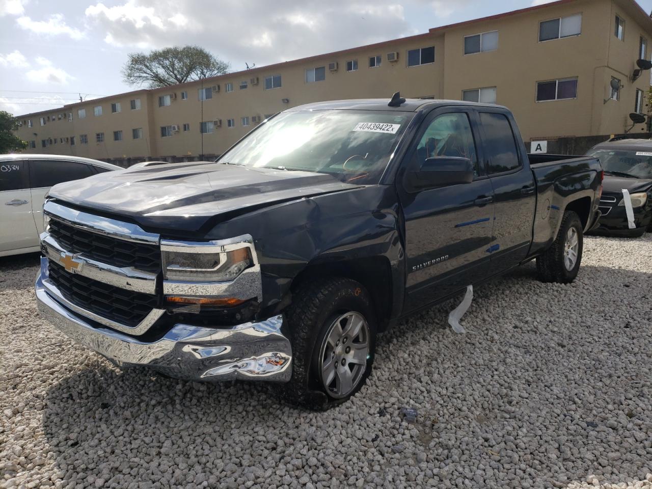 Photo 2 from auction – 2019 CHEVROLET SILVERADO with VIN 2GCRCPEC8K1148009