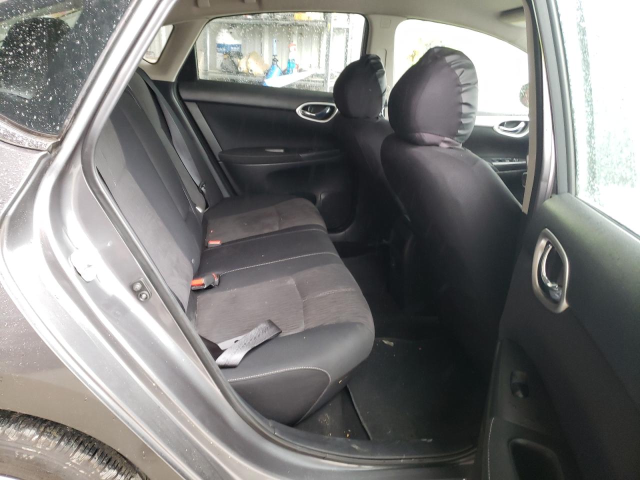 Photo 6 from auction – 2015 NISSAN SENTRA S with VIN 3N1AB7AP1FL696725