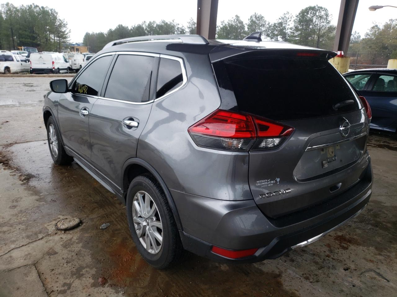 Photo 3 from auction – 2017 NISSAN ROGUE S with VIN JN8AT2MT7HW151572