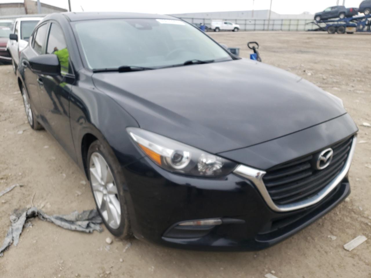 Photo 1 from auction – 2017 MAZDA 3 TOURING with VIN JM1BN1L36H1133650