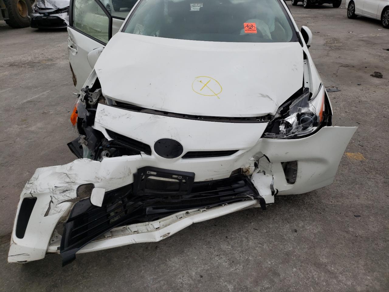 Photo 7 from auction – 2013 TOYOTA PRIUS with VIN JTDKN3DU3D1687371