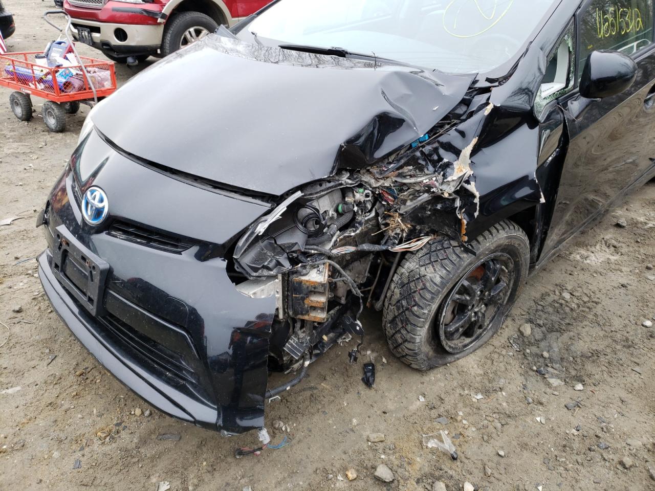 Photo 9 from auction – 2014 TOYOTA PRIUS with VIN JTDKN3DU3E0361237