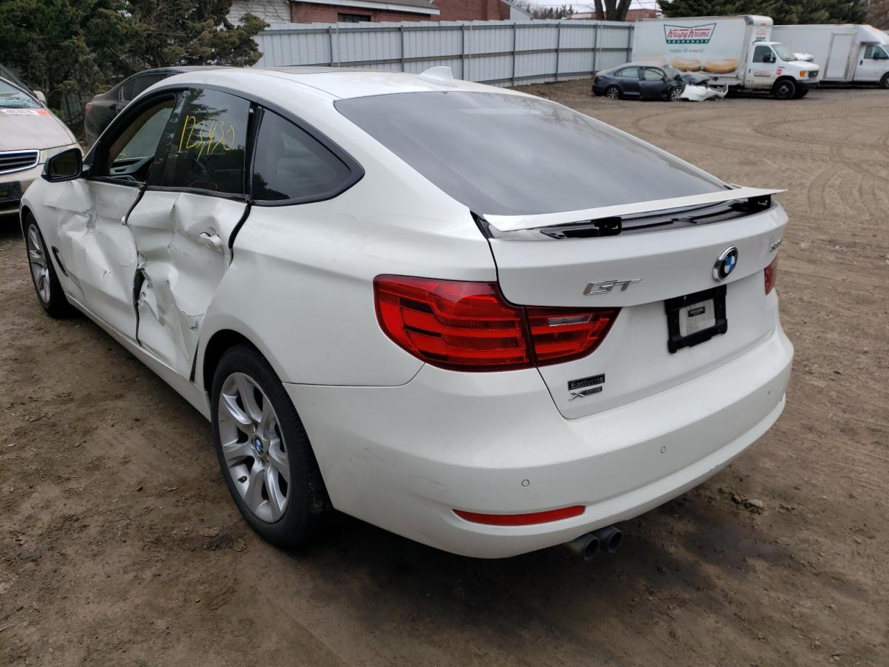 Photo 3 from auction – 2015 BMW 328 XIGT S with VIN WBA8Z5C52FD672170