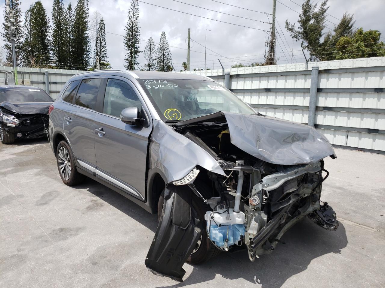 Photo 1 from auction – 2020 MITSUBISHI OUTLANDER with VIN JA4AD3A30LZ018818