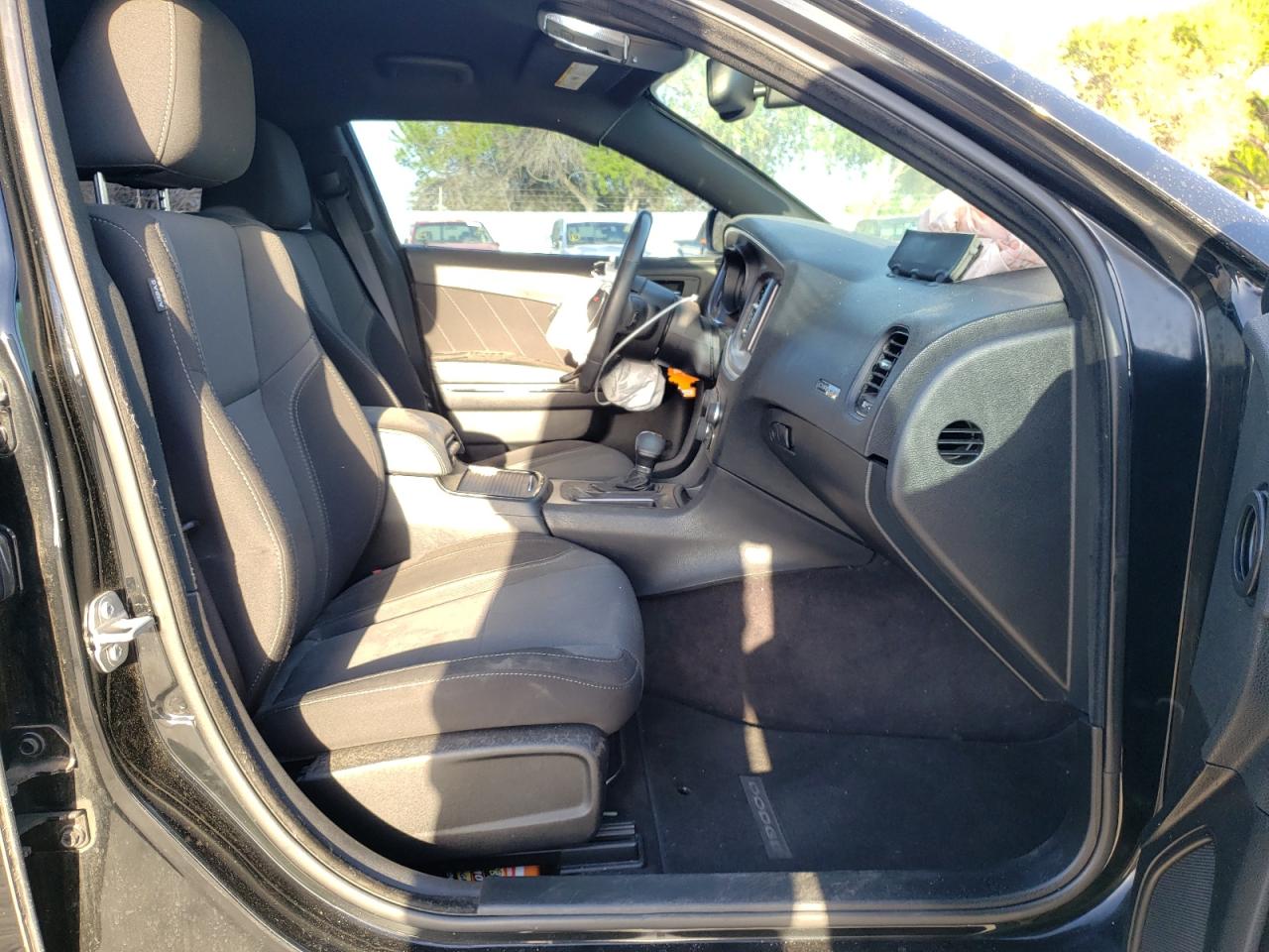 Photo 5 from auction – 2016 DODGE CHARGER SX with VIN 2C3CDXHG3GH292314