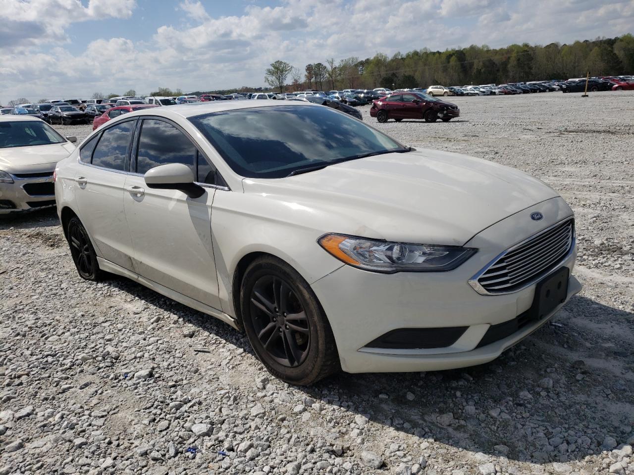 FORD FUSION SE 2018 with VIN 3FA6P0HD4JR199753 - Photo from auction