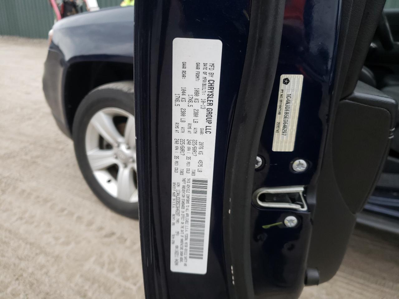Photo 10 from auction – 2014 JEEP COMPASS LA with VIN 1C4NJDEB5ED646297