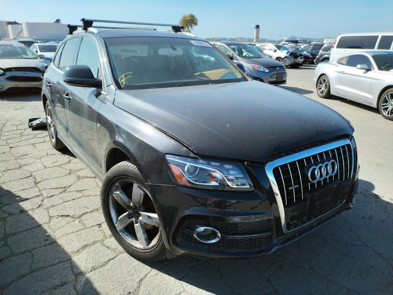 AUDI Q5 PREMIUM 2012 مع رقم تعريف المركبة WA1DKAFP4CA041911 - صورة من المزاد