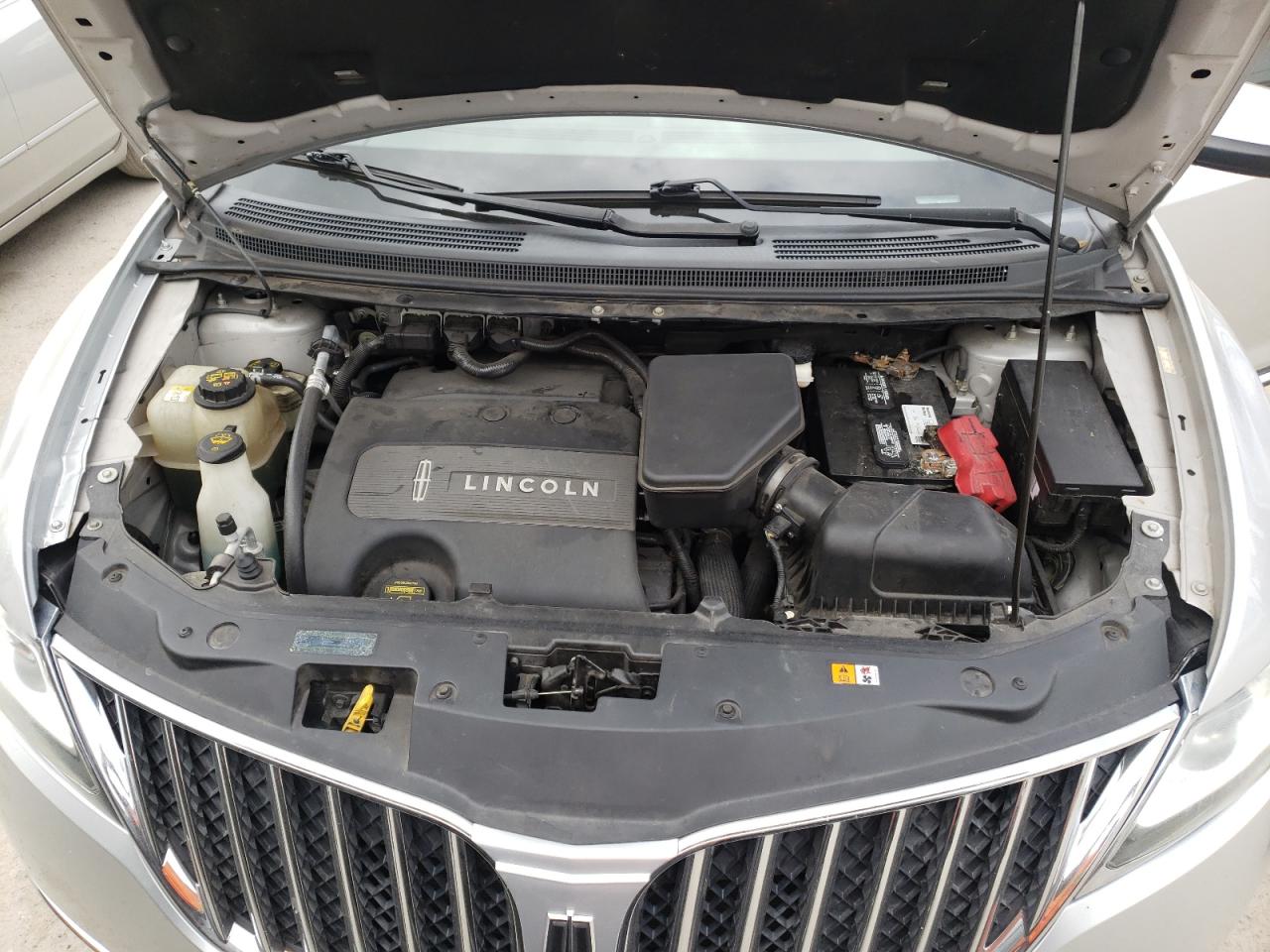 Photo 7 from auction – 2011 LINCOLN MKX with VIN 2LMDJ6JK1BBJ22563