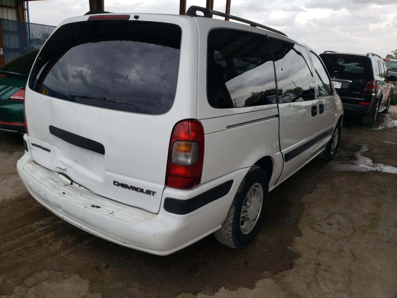 Photo 4 from auction – 2004 CHEVROLET VENTURE with VIN 1GNDX03E94D164731