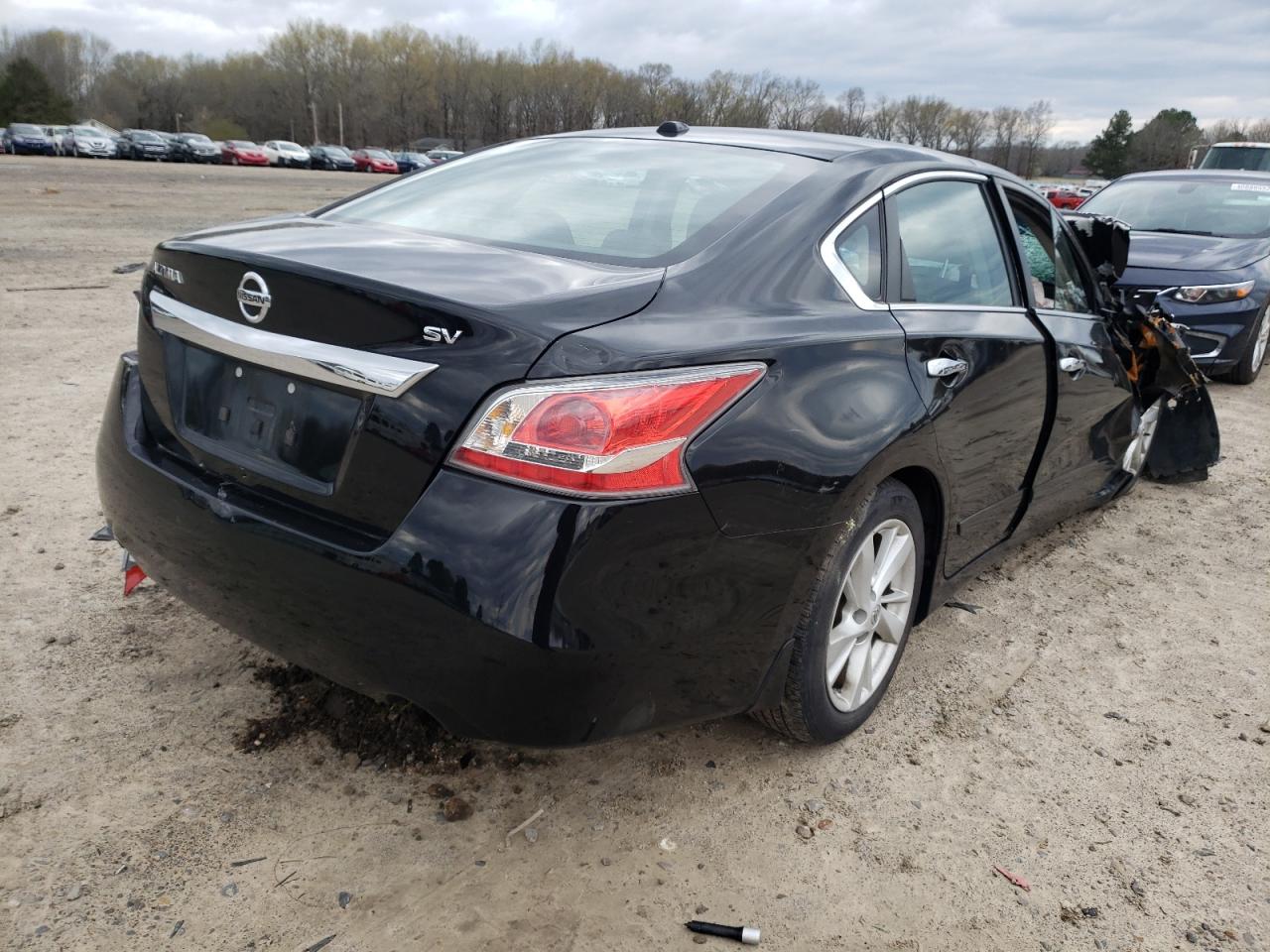 Photo 4 from auction – 2015 NISSAN ALTIMA 2.5 with VIN 1N4AL3AP4FC434704