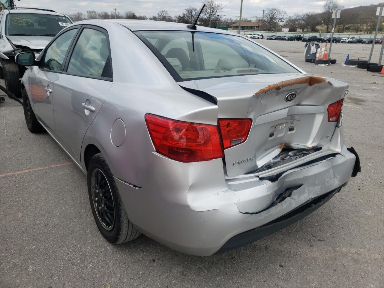Photo 3 from auction – 2012 KIA FORTE EX with VIN KNAFU4A24C5616178